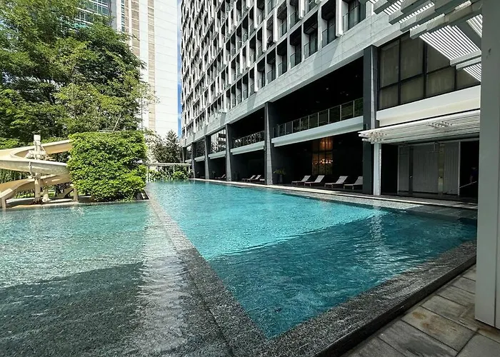 King Bed Apartment